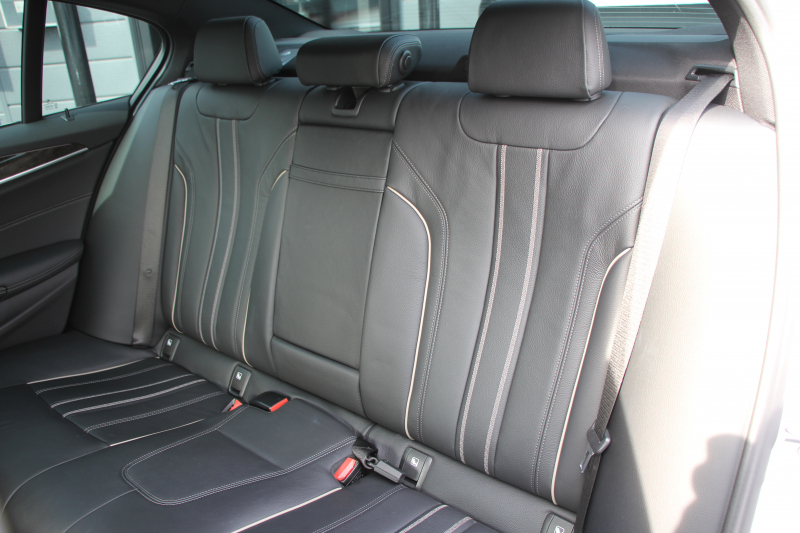 BMW 5シリーズ 523d Mｽﾎﾟｰﾂ ﾊｲﾗｲﾝ 変更後ﾓﾃﾞﾙ 新液晶ﾒｰﾀｰ 全席ﾋｰﾀｰ黒革 HUD LEDﾍｯﾄﾞﾗｲﾄ 追従ACC ｽﾃｱﾘﾝｸﾞｻﾎﾟｰﾄ ｵｰﾄﾊｲﾋﾞｰﾑ ﾀｯﾁ画面HDDﾅﾋﾞﾌﾙｾｸﾞTV 360度ｶﾒﾗ 電動ﾄﾗﾝｸ 専用ｴｱﾛ 19AW ﾊﾟﾄﾞﾙｼﾌﾄ ｱﾝﾋﾞｴﾝﾄﾗｲﾄ 2年保証