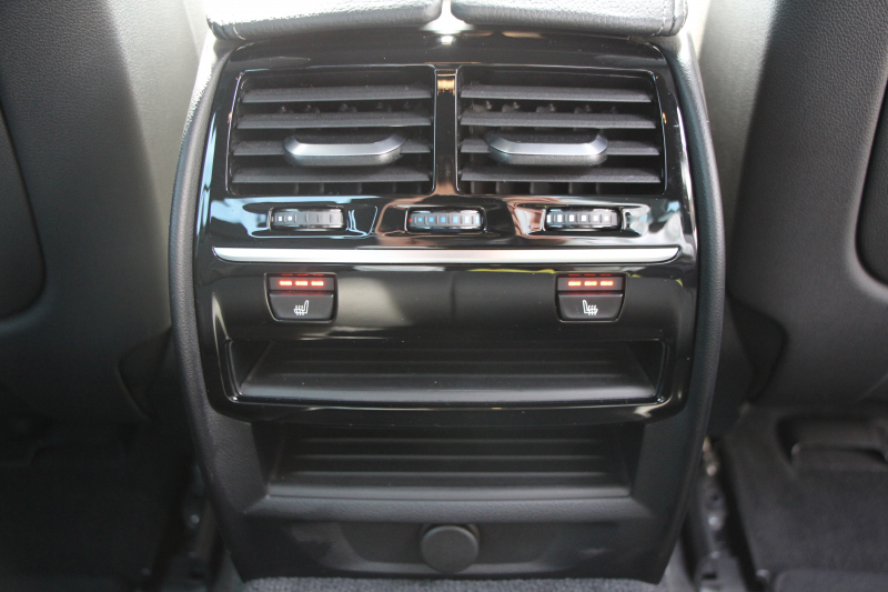 BMW 5シリーズ 523d Mｽﾎﾟｰﾂ ﾊｲﾗｲﾝ 変更後ﾓﾃﾞﾙ 新液晶ﾒｰﾀｰ 全席ﾋｰﾀｰ黒革 HUD LEDﾍｯﾄﾞﾗｲﾄ 追従ACC ｽﾃｱﾘﾝｸﾞｻﾎﾟｰﾄ ｵｰﾄﾊｲﾋﾞｰﾑ ﾀｯﾁ画面HDDﾅﾋﾞﾌﾙｾｸﾞTV 360度ｶﾒﾗ 電動ﾄﾗﾝｸ 専用ｴｱﾛ 19AW ﾊﾟﾄﾞﾙｼﾌﾄ ｱﾝﾋﾞｴﾝﾄﾗｲﾄ 2年保証