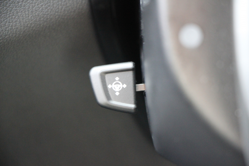 BMW 5シリーズ 523d Mｽﾎﾟｰﾂ ﾊｲﾗｲﾝ 変更後ﾓﾃﾞﾙ 新液晶ﾒｰﾀｰ 全席ﾋｰﾀｰ黒革 HUD LEDﾍｯﾄﾞﾗｲﾄ 追従ACC ｽﾃｱﾘﾝｸﾞｻﾎﾟｰﾄ ｵｰﾄﾊｲﾋﾞｰﾑ ﾀｯﾁ画面HDDﾅﾋﾞﾌﾙｾｸﾞTV 360度ｶﾒﾗ 電動ﾄﾗﾝｸ 専用ｴｱﾛ 19AW ﾊﾟﾄﾞﾙｼﾌﾄ ｱﾝﾋﾞｴﾝﾄﾗｲﾄ 2年保証