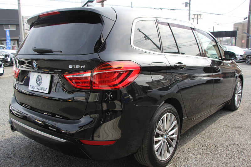 BMW 2シリーズ 218d ｸﾞﾗﾝﾂｱﾗｰ ﾗｸﾞｼﾞｭｱﾘｰ 後期 ﾌｪｲｽﾘﾌﾄ後 3列7人乗 1ｵｰﾅ ADｱｸﾃｨﾌﾞｾｰﾌﾃｨ&ｺﾝﾌｫｰﾄP 追従ACC HUD ﾋｰﾀｰ黒革 電動ﾄﾗﾝｸ ﾌﾘｯﾌﾟﾀﾞｳﾝﾓﾆﾀｰ ﾌﾙｾｸﾞTV LEDﾍｯﾄﾞﾗｲﾄ ﾀｯﾁ画面HDDﾅﾋﾞﾊﾟｰｷﾝｸﾞｱｼｽﾄ 2年保証