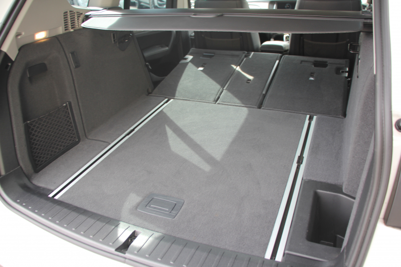 BMW X3 Xdrive20d 最終ﾓﾃﾞﾙ 4WD 1ｵｰﾅ ﾋｰﾀｰ黒革 追従ACC ﾚｰﾝﾁｪﾝｼﾞ警告 変更後新iﾄﾞﾗｲﾌﾞHDDﾅﾋﾞTV 360度ｶﾒﾗ Bｶﾒﾗ 電動ﾄﾗﾝｸ 衝突軽減ﾌﾞﾚｰｷ 車線変更警告 車線逸脱警告 Bluetooth接続 ｽﾏｰﾄｷｰ 2年保証