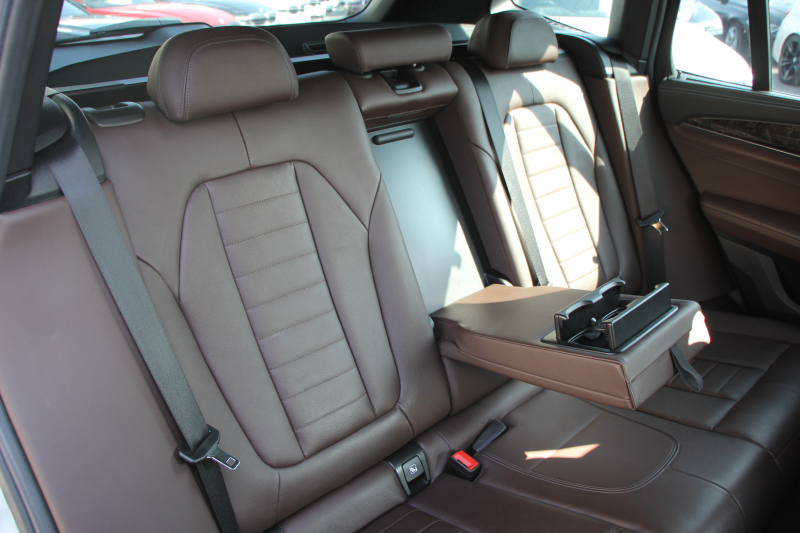 BMW X3 M40d ｾﾚｸﾄP 326馬力 3.0Lﾃﾞｨｰｾﾞﾙﾀｰﾎﾞﾊﾟﾉﾗﾏｻﾝﾙｰﾌ 全ﾋｰﾀｰ茶革 ﾍﾞﾝﾁﾚｰｼｮﾝ ﾘｱｼｰﾄ可倒調整 ﾊｰﾏﾝｶｰﾄﾞﾝ HUD 専用21AW Mｽﾎﾟｰﾂﾃﾞﾌ&ﾌﾞﾚｰｷ 追従ACC ｽﾃｱﾘﾝｸﾞｻﾎﾟｰﾄ ﾀｯﾁ画面HDDﾅﾋﾞTV 360度ｶﾒﾗ 電動ﾄﾗﾝｸ 2年保証