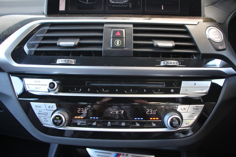 BMW X3 M40d ｾﾚｸﾄP 326馬力 3.0Lﾃﾞｨｰｾﾞﾙﾀｰﾎﾞﾊﾟﾉﾗﾏｻﾝﾙｰﾌ 全ﾋｰﾀｰ茶革 ﾍﾞﾝﾁﾚｰｼｮﾝ ﾘｱｼｰﾄ可倒調整 ﾊｰﾏﾝｶｰﾄﾞﾝ HUD 専用21AW Mｽﾎﾟｰﾂﾃﾞﾌ&ﾌﾞﾚｰｷ 追従ACC ｽﾃｱﾘﾝｸﾞｻﾎﾟｰﾄ ﾀｯﾁ画面HDDﾅﾋﾞTV 360度ｶﾒﾗ 電動ﾄﾗﾝｸ 2年保証