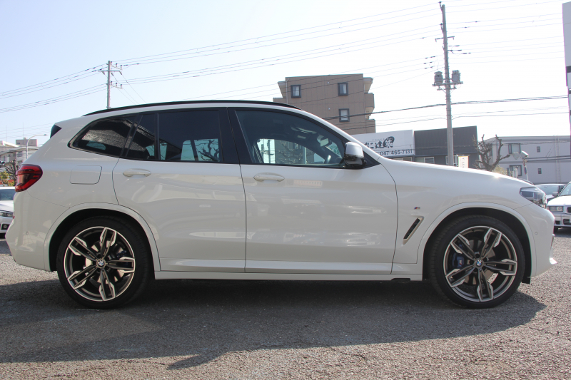 BMW X3 M40d ｾﾚｸﾄP 326馬力 3.0Lﾃﾞｨｰｾﾞﾙﾀｰﾎﾞﾊﾟﾉﾗﾏｻﾝﾙｰﾌ 全ﾋｰﾀｰ茶革 ﾍﾞﾝﾁﾚｰｼｮﾝ ﾘｱｼｰﾄ可倒調整 ﾊｰﾏﾝｶｰﾄﾞﾝ HUD 専用21AW Mｽﾎﾟｰﾂﾃﾞﾌ&ﾌﾞﾚｰｷ 追従ACC ｽﾃｱﾘﾝｸﾞｻﾎﾟｰﾄ ﾀｯﾁ画面HDDﾅﾋﾞTV 360度ｶﾒﾗ 電動ﾄﾗﾝｸ 2年保証