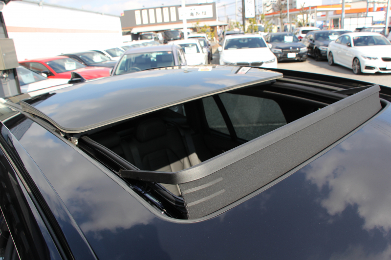 BMW X3 M40d ｾﾚｸﾄP 326馬力 3.0Lﾃﾞｨｰｾﾞﾙﾀｰﾎﾞﾊﾟﾉﾗﾏｻﾝﾙｰﾌ 全席ﾋｰﾀｰ黒革 ﾊｰﾏﾝｶｰﾄﾞﾝｻﾗｳﾝﾄﾞ3Ddesignｶｰﾎﾞﾝｽﾎﾟｲﾗｰ HUD 専用21AW Mｽﾎﾟｰﾂﾃﾞﾌ&ﾌﾞﾚｰｷ 追従ACC ｽﾃｱﾘﾝｸﾞｻﾎﾟｰﾄ ﾀｯﾁ画面HDDﾅﾋﾞTV 360度ｶﾒﾗ 電動ﾄﾗﾝｸ 2年保証