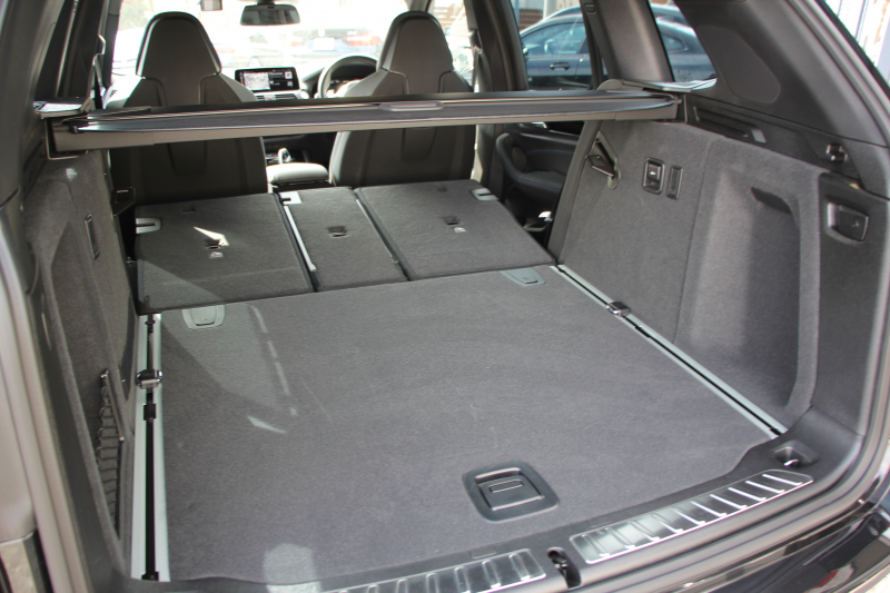 BMW X3 M40i ｾﾚｸﾄP ﾌｧｽﾄﾄﾗｯｸP 387馬力 直6ﾀｰﾎﾞﾊﾟﾉﾗﾏｻﾝﾙｰﾌ ﾊｰﾏﾝｶｰﾄﾞﾝｻｳﾝﾄﾞﾋｰﾀｰ黒革 Mｽﾎﾟｰﾂｼｰﾄ ｱﾀﾞﾌﾟﾃｨﾌﾞMｻｽ individual21AW BMWﾗｲﾌﾞｺｯｸﾋﾟｯﾄﾞﾘｱｼｰﾄ可倒調整 360度ｶﾒﾗ ﾀｯﾁ画面HDDﾅﾋﾞTV ｱｯﾌﾟﾙｶｰﾌﾟﾚｲ 2年保証