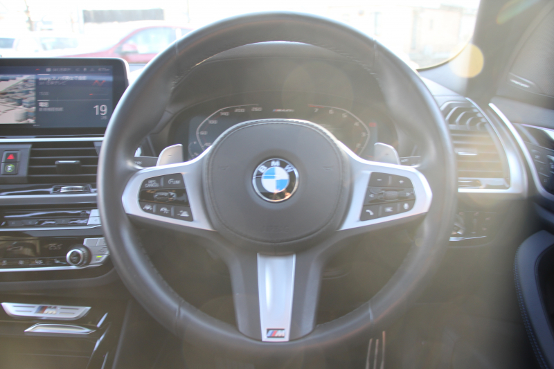BMW X3 M40i ｾﾚｸﾄP ﾌｧｽﾄﾄﾗｯｸP 387馬力 直6ﾀｰﾎﾞﾊﾟﾉﾗﾏｻﾝﾙｰﾌ ﾊｰﾏﾝｶｰﾄﾞﾝｻｳﾝﾄﾞﾋｰﾀｰ黒革 Mｽﾎﾟｰﾂｼｰﾄ ｱﾀﾞﾌﾟﾃｨﾌﾞMｻｽ individual21AW BMWﾗｲﾌﾞｺｯｸﾋﾟｯﾄﾞﾘｱｼｰﾄ可倒調整 360度ｶﾒﾗ ﾀｯﾁ画面HDDﾅﾋﾞTV ｱｯﾌﾟﾙｶｰﾌﾟﾚｲ 2年保証
