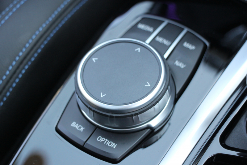 BMW X3 M40i ｾﾚｸﾄP ﾌｧｽﾄﾄﾗｯｸP 387馬力 直6ﾀｰﾎﾞﾊﾟﾉﾗﾏｻﾝﾙｰﾌ ﾊｰﾏﾝｶｰﾄﾞﾝｻｳﾝﾄﾞﾋｰﾀｰ黒革 Mｽﾎﾟｰﾂｼｰﾄ ｱﾀﾞﾌﾟﾃｨﾌﾞMｻｽ individual21AW BMWﾗｲﾌﾞｺｯｸﾋﾟｯﾄﾞﾘｱｼｰﾄ可倒調整 360度ｶﾒﾗ ﾀｯﾁ画面HDDﾅﾋﾞTV ｱｯﾌﾟﾙｶｰﾌﾟﾚｲ 2年保証