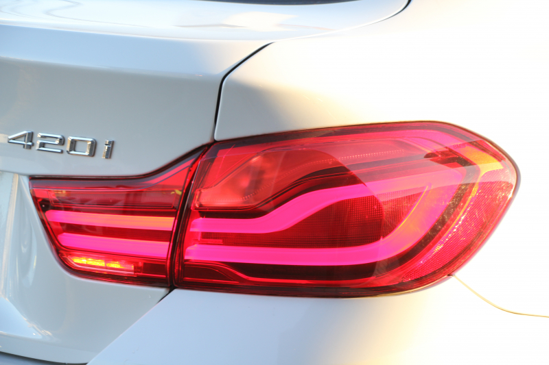 BMW 4シリーズ 420i ｸﾞﾗﾝｸｰﾍﾟﾗｸﾞｼﾞｭｱﾘｰ 後期 真珠色 ﾋｰﾀｰ黒革 液晶ﾒｰﾀｰ LEDﾍｯﾄﾞﾗｲﾄ&ﾃｰﾙ 追従ACC ﾚｰﾝﾁｪﾝｼﾞ警告 ﾌﾙｾｸﾞTV HDDﾅﾋﾞｸﾛｰﾑﾗｲﾝｴｸｽﾃﾘｱ 電動ﾄﾗﾝｸ 衝突軽減ﾌﾞﾚｰｷ 車線逸脱警告 歩行者警告 2年保証