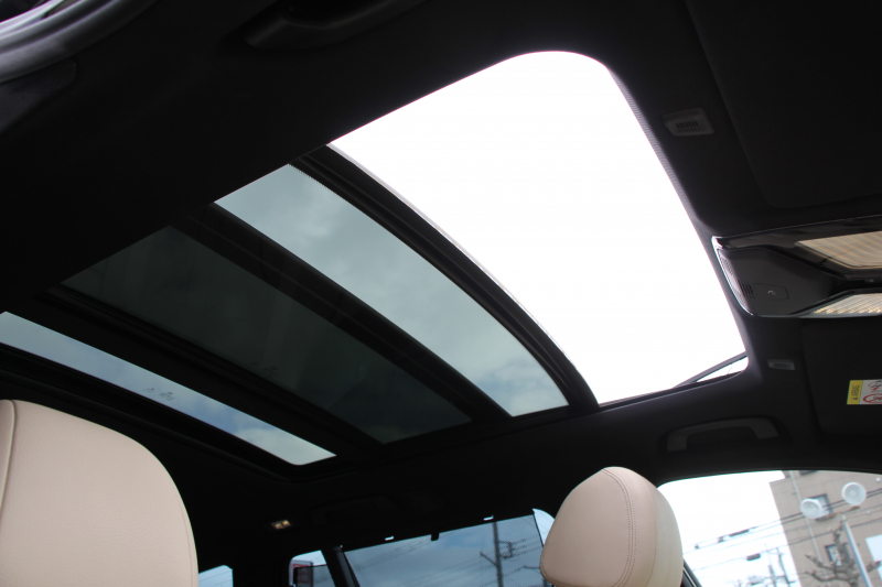 BMW 5シリーズ 530i ﾂｰﾘﾝｸﾞMｽﾎﾟｰﾂ ｾﾚｸﾄP 型式変更後｢ABA-JT20｣ 252馬力 ﾊﾟﾉﾗﾏｻﾝﾙｰﾌ ﾊｰﾏﾝｶｰﾄﾞﾝ 4ｿﾞｰﾝｴｱｺﾝ ｷｬﾝﾍﾞﾗﾍﾞｰｼﾞｭﾚｻﾞｰ 全席ﾋｰﾀｰHUD 追従ACC ｽﾃｱﾘﾝｸﾞｻﾎﾟｰﾄ 変更後全面液晶ﾒｰﾀｰ ﾀｯﾁ画面HDDﾅﾋﾞTV 360度ｶﾒﾗ 2年保証