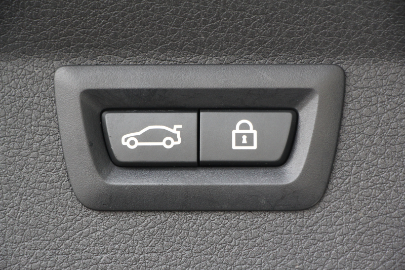 BMW 2シリーズ 218d ｸﾞﾗﾝﾂｱﾗｰ ﾗｸﾞｼﾞｭｱﾘｰ 後期 1ｵｰﾅ ﾌｪｲｽﾘﾌﾄ後 3列7人乗 ADｱｸﾃｨﾌﾞｾｰﾌﾃｨ&ｺﾝﾌｫｰﾄP 追従ACC HUD ﾋｰﾀｰ黒革 電動ﾄﾗﾝｸ LEDﾍｯﾄﾞﾗｲﾄ ﾀｯﾁ画面HDDﾅﾋﾞﾊﾟｰｷﾝｸﾞｱｼｽﾄ 衝突軽減ﾌﾞﾚｰｷ 車線逸脱警告 歩行者警告 2年保証