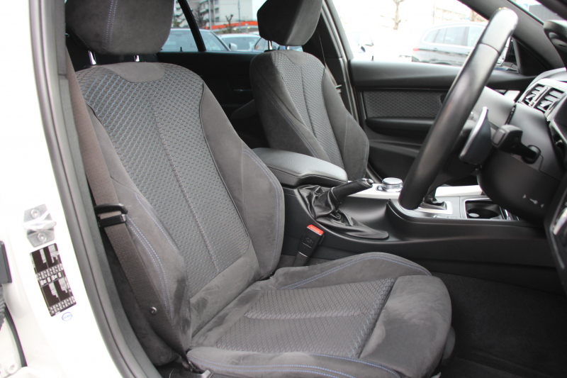 BMW 3シリーズ 320i Mｽﾎﾟｰﾂ ﾌｧｽﾄﾄﾗｯｸP 後期 8A新ｴﾝｼﾞﾝ ｱﾀﾞﾌﾟﾃｨﾌﾞMｻｽ Mｽﾎﾟｰﾂﾌﾞﾚｰｷ 19AW LEDﾍｯﾄﾞﾗｲﾄ&ﾃｰﾙ 追従ACC ﾚｰﾝﾁｪﾝｼﾞ警告 衝突軽減ﾌﾞﾚｰｷ 車線逸脱警告 歩行者警告 HDDﾅﾋﾞBluetooth接続 専用ｴｱﾛ ﾊﾟﾄﾞﾙｼﾌﾄ 2年保証