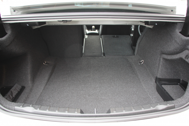 BMW 3シリーズ 320i Mｽﾎﾟｰﾂ ﾌｧｽﾄﾄﾗｯｸP 後期 8A新ｴﾝｼﾞﾝ ｱﾀﾞﾌﾟﾃｨﾌﾞMｻｽ Mｽﾎﾟｰﾂﾌﾞﾚｰｷ 19AW LEDﾍｯﾄﾞﾗｲﾄ&ﾃｰﾙ 追従ACC ﾚｰﾝﾁｪﾝｼﾞ警告 衝突軽減ﾌﾞﾚｰｷ 車線逸脱警告 歩行者警告 HDDﾅﾋﾞBluetooth接続 専用ｴｱﾛ ﾊﾟﾄﾞﾙｼﾌﾄ 2年保証