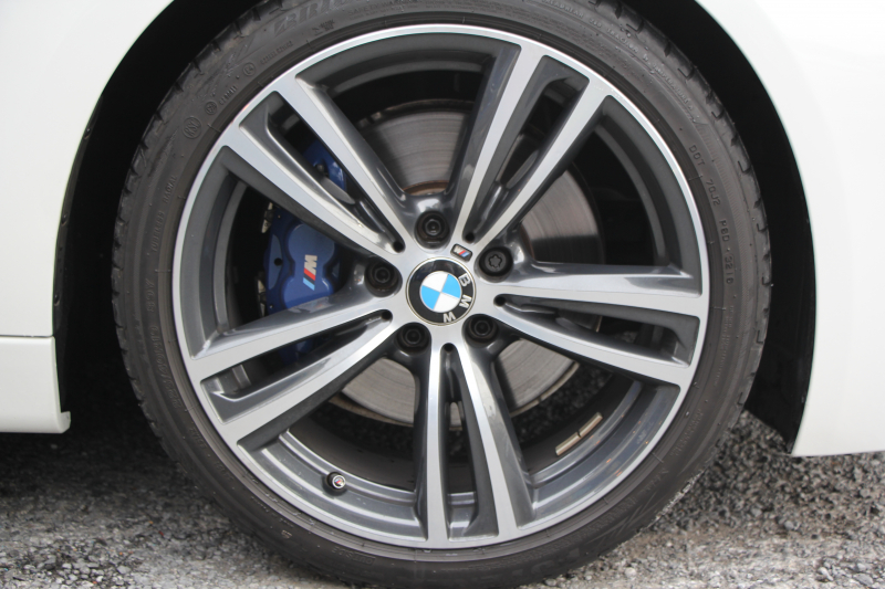 BMW 3シリーズ 320i Mｽﾎﾟｰﾂ ﾌｧｽﾄﾄﾗｯｸP 後期 8A新ｴﾝｼﾞﾝ ｱﾀﾞﾌﾟﾃｨﾌﾞMｻｽ Mｽﾎﾟｰﾂﾌﾞﾚｰｷ 19AW LEDﾍｯﾄﾞﾗｲﾄ&ﾃｰﾙ 追従ACC ﾚｰﾝﾁｪﾝｼﾞ警告 衝突軽減ﾌﾞﾚｰｷ 車線逸脱警告 歩行者警告 HDDﾅﾋﾞBluetooth接続 専用ｴｱﾛ ﾊﾟﾄﾞﾙｼﾌﾄ 2年保証