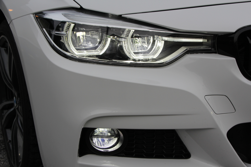 BMW 3シリーズ 320i Mｽﾎﾟｰﾂ ﾌｧｽﾄﾄﾗｯｸP 後期 8A新ｴﾝｼﾞﾝ ｱﾀﾞﾌﾟﾃｨﾌﾞMｻｽ Mｽﾎﾟｰﾂﾌﾞﾚｰｷ 19AW LEDﾍｯﾄﾞﾗｲﾄ&ﾃｰﾙ 追従ACC ﾚｰﾝﾁｪﾝｼﾞ警告 衝突軽減ﾌﾞﾚｰｷ 車線逸脱警告 歩行者警告 HDDﾅﾋﾞBluetooth接続 専用ｴｱﾛ ﾊﾟﾄﾞﾙｼﾌﾄ 2年保証