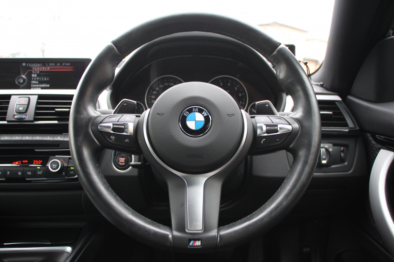 BMW 4シリーズ 420i ｸｰﾍﾟMｽﾎﾟｰﾂ 追従ACC 衝突軽減ﾌﾞﾚｰｷ 車線逸脱警告 歩行者警告 ｵﾌﾟｼｮﾝ19AW 専用ｴｱﾛ ﾌﾞﾗｯｸｷﾄﾞﾆｰｸﾞﾘﾙ ﾀｯﾁﾊﾟｯﾄﾞ対応HDDﾅﾋﾞｹﾞｰｼｮﾝBluetooth接続 ｽﾏｰﾄｷｰ ﾊﾟﾄﾞﾙｼﾌﾄ ﾐﾗｰETC2.0 直噴ﾀｰﾎﾞ8速AT 2年保証