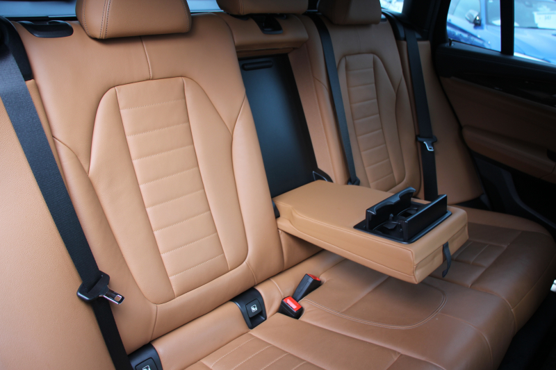 BMW X3 Xdrive20d Mｽﾎﾟｰﾂ ﾊｲﾗｲﾝ ﾃﾞﾋﾞｭｰP ﾊﾟﾉﾗﾏSR ﾊｰﾏﾝｶｰﾄﾞﾝ 全席ﾋｰﾀｰ茶革 ﾗﾝﾊﾞｰｻﾎﾟｰﾄ HUD ﾘｱｼｰﾄ可倒調整 LEDﾍｯﾄﾞﾗｲﾄ ﾀｯﾁﾊﾟﾈﾙ対応HDDﾅﾋﾞTV ﾜｲﾔﾚｽ充電 液晶ﾒｰﾀｰ 360度ｶﾒﾗ ｽﾃｱﾘﾝｸﾞｻﾎﾟｰﾄ 追従ACC 電動ﾄﾗﾝｸ ｵﾌﾟｼｮﾝ20AW 2年保証