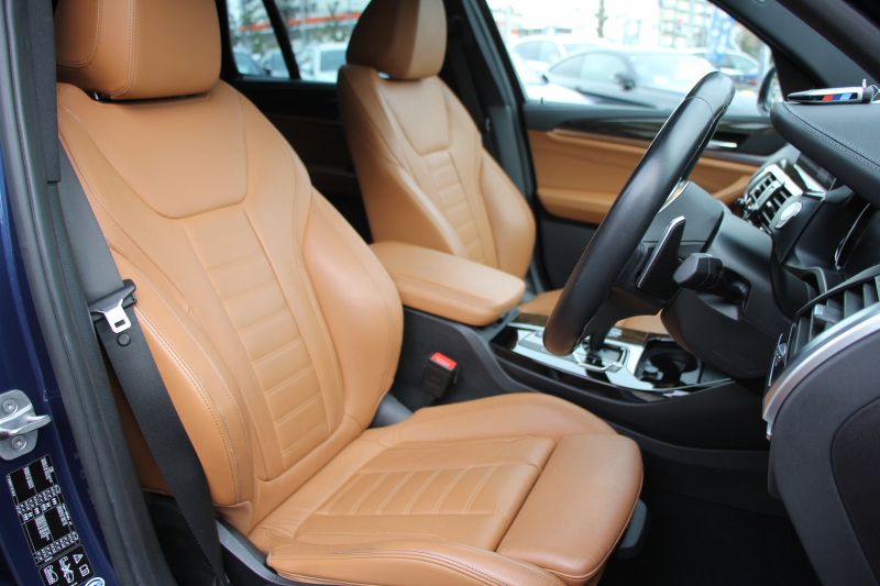 BMW X3 Xdrive20d Mｽﾎﾟｰﾂ ﾊｲﾗｲﾝ ﾃﾞﾋﾞｭｰP ﾊﾟﾉﾗﾏSR ﾊｰﾏﾝｶｰﾄﾞﾝ 全席ﾋｰﾀｰ茶革 ﾗﾝﾊﾞｰｻﾎﾟｰﾄ HUD ﾘｱｼｰﾄ可倒調整 LEDﾍｯﾄﾞﾗｲﾄ ﾀｯﾁﾊﾟﾈﾙ対応HDDﾅﾋﾞTV ﾜｲﾔﾚｽ充電 液晶ﾒｰﾀｰ 360度ｶﾒﾗ ｽﾃｱﾘﾝｸﾞｻﾎﾟｰﾄ 追従ACC 電動ﾄﾗﾝｸ ｵﾌﾟｼｮﾝ20AW 2年保証