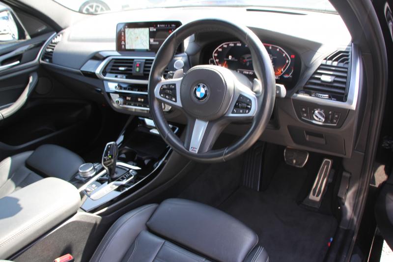 BMW X3 M40d ｾﾚｸﾄP NEWｲﾝﾃﾘｱ 326馬力 3.0Lﾃﾞｨｰｾﾞﾙﾀｰﾎﾞﾊﾟﾉﾗﾏｻﾝﾙｰﾌ 全ﾋｰﾀｰ黒革 ﾊｰﾏﾝｶｰﾄﾞﾝ BMWﾗｲﾌﾞｺｯｸﾋﾟｯﾄ 新HDDﾅﾋﾞｱｯﾌﾟﾙｶｰﾌﾟﾚｲ Individual21AW HUD Mｽﾎﾟｰﾂﾃﾞﾌ&ﾌﾞﾚｰｷ 追従ACC ﾀｯﾁ画面HDDﾅﾋﾞTV 360度ｶﾒﾗ 電動ﾄﾗﾝｸ 2年保証