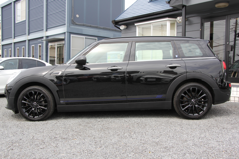 MINI(ミニ) ミニ MINI ｸｰﾊﾟｰD ｸﾗﾌﾞﾏﾝ ﾌﾞﾙｰﾉｰﾄﾄｰｷｮｰｴﾃﾞｨｼｮﾝ 限定車 1ｵｰﾅ ﾋｰﾀｰ付ﾚｻﾞﾚｯﾄｼｰﾄ/ｶｰﾎﾞﾝﾌﾞﾗｯｸ 追従ACC 衝突軽減ﾌﾞﾚｰｷ ﾃﾞｨｰｾﾞﾙ燃費22㎞/L 純正ﾅﾋﾞBｶﾒﾗ Bluetooth接続 LEDﾍｯﾄﾞﾗｲﾄ&ﾌｫｸﾞｽﾏｰﾄｷｰ 2年保証