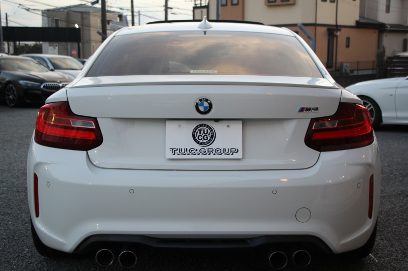 BMW Mシリーズ M2ｸｰﾍﾟMDCT ｻﾝﾙｰﾌ 370馬力 直6ﾀｰﾎﾞ7速DCT ﾋｰﾀｰ黒革 ﾊｰﾏﾝｶｰﾄﾞﾝｻｳﾝﾄﾞﾌﾙｾｸﾞTV HDDﾅﾋﾞBｶﾒﾗ 専用19AW 衝突軽減ﾌﾞﾚｰｷ 車線逸脱警告 歩行者警告 ﾌﾞﾚｰｷ付ｸﾙｺﾝ ｽﾏｰﾄｷｰ ｶｰﾎﾞﾝｲﾝﾃﾘｱﾄﾘﾑ ﾊﾟﾄﾞﾙｼﾌﾄ 2年保証
