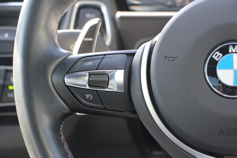 BMW Mシリーズ M2ｸｰﾍﾟMDCT ｻﾝﾙｰﾌ 370馬力 直6ﾀｰﾎﾞ7速DCT ﾋｰﾀｰ黒革 ﾊｰﾏﾝｶｰﾄﾞﾝｻｳﾝﾄﾞﾌﾙｾｸﾞTV HDDﾅﾋﾞBｶﾒﾗ 専用19AW 衝突軽減ﾌﾞﾚｰｷ 車線逸脱警告 歩行者警告 ﾌﾞﾚｰｷ付ｸﾙｺﾝ ｽﾏｰﾄｷｰ ｶｰﾎﾞﾝｲﾝﾃﾘｱﾄﾘﾑ ﾊﾟﾄﾞﾙｼﾌﾄ 2年保証