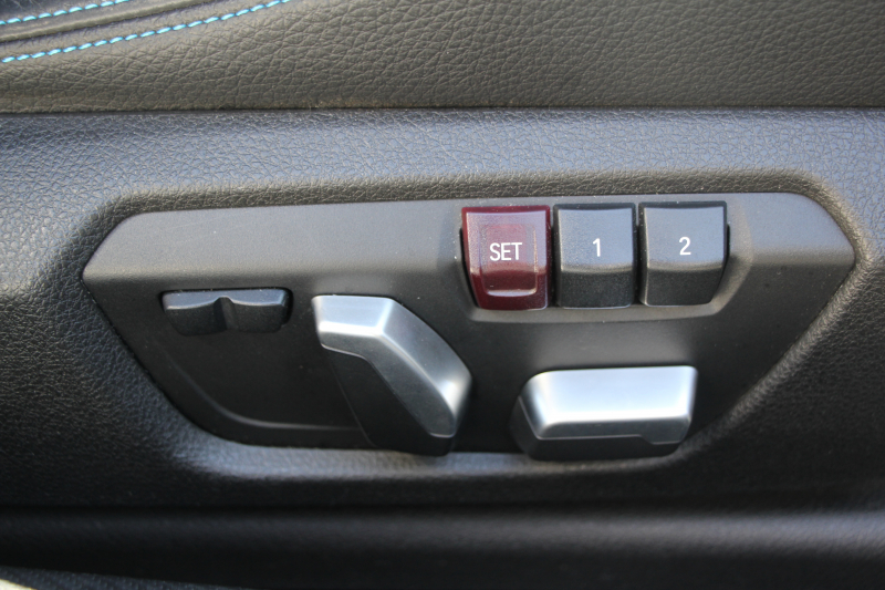 BMW Mシリーズ M2ｸｰﾍﾟMDCT ｻﾝﾙｰﾌ 370馬力 直6ﾀｰﾎﾞ7速DCT ﾋｰﾀｰ黒革 ﾊｰﾏﾝｶｰﾄﾞﾝｻｳﾝﾄﾞﾌﾙｾｸﾞTV HDDﾅﾋﾞBｶﾒﾗ 専用19AW 衝突軽減ﾌﾞﾚｰｷ 車線逸脱警告 歩行者警告 ﾌﾞﾚｰｷ付ｸﾙｺﾝ ｽﾏｰﾄｷｰ ｶｰﾎﾞﾝｲﾝﾃﾘｱﾄﾘﾑ ﾊﾟﾄﾞﾙｼﾌﾄ 2年保証