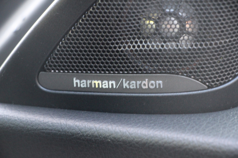 BMW Mシリーズ M2ｸｰﾍﾟMDCT ｻﾝﾙｰﾌ 370馬力 直6ﾀｰﾎﾞ7速DCT ﾋｰﾀｰ黒革 ﾊｰﾏﾝｶｰﾄﾞﾝｻｳﾝﾄﾞﾌﾙｾｸﾞTV HDDﾅﾋﾞBｶﾒﾗ 専用19AW 衝突軽減ﾌﾞﾚｰｷ 車線逸脱警告 歩行者警告 ﾌﾞﾚｰｷ付ｸﾙｺﾝ ｽﾏｰﾄｷｰ ｶｰﾎﾞﾝｲﾝﾃﾘｱﾄﾘﾑ ﾊﾟﾄﾞﾙｼﾌﾄ 2年保証