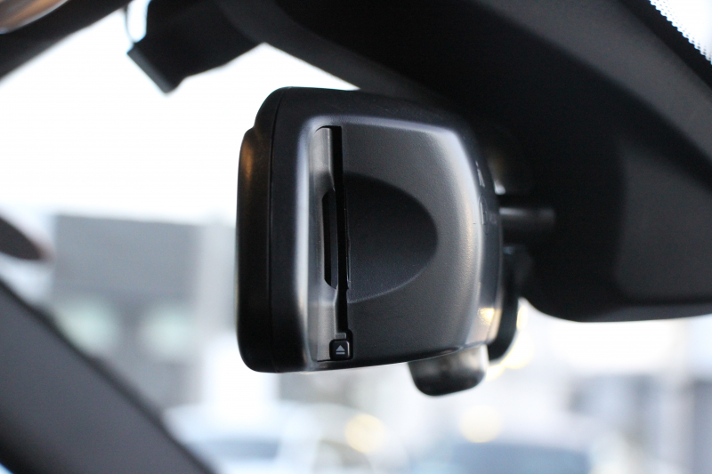 BMW Mシリーズ M2ｸｰﾍﾟMDCT ｻﾝﾙｰﾌ 370馬力 直6ﾀｰﾎﾞ7速DCT ﾋｰﾀｰ黒革 ﾊｰﾏﾝｶｰﾄﾞﾝｻｳﾝﾄﾞﾌﾙｾｸﾞTV HDDﾅﾋﾞBｶﾒﾗ 専用19AW 衝突軽減ﾌﾞﾚｰｷ 車線逸脱警告 歩行者警告 ﾌﾞﾚｰｷ付ｸﾙｺﾝ ｽﾏｰﾄｷｰ ｶｰﾎﾞﾝｲﾝﾃﾘｱﾄﾘﾑ ﾊﾟﾄﾞﾙｼﾌﾄ 2年保証