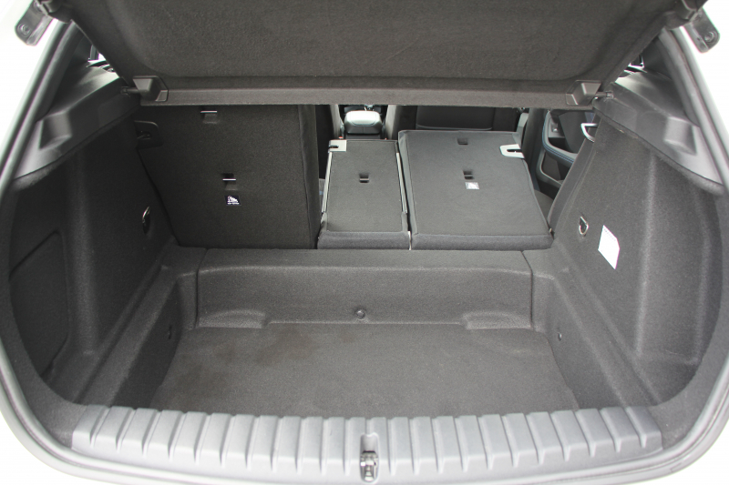 BMW 1シリーズ M135i Xdrive ﾃﾞﾋﾞｭｰP ｺﾝﾌｫｰﾄP 4WD 306馬力 Mｽﾎﾟｰﾂｼｰﾄ ｱﾀﾞﾌﾟﾃｨﾌﾞｻｽ Mｼｰﾄﾍﾞﾙﾄ ｼｰﾄﾋｰﾀｰ BMWﾗｲﾌﾞｺｯｸﾋﾟｯﾄ 追従ACC 電動ﾄﾗﾝｸ ｱｯﾌﾟﾙｶｰﾌﾟﾚｲ 純正HDDﾅﾋﾞPｱｼｽﾄ LEDﾍｯﾄﾞﾗｲﾄ ﾚｰﾝC警告 衝突軽減ﾌﾞﾚｰｷ 2年保証