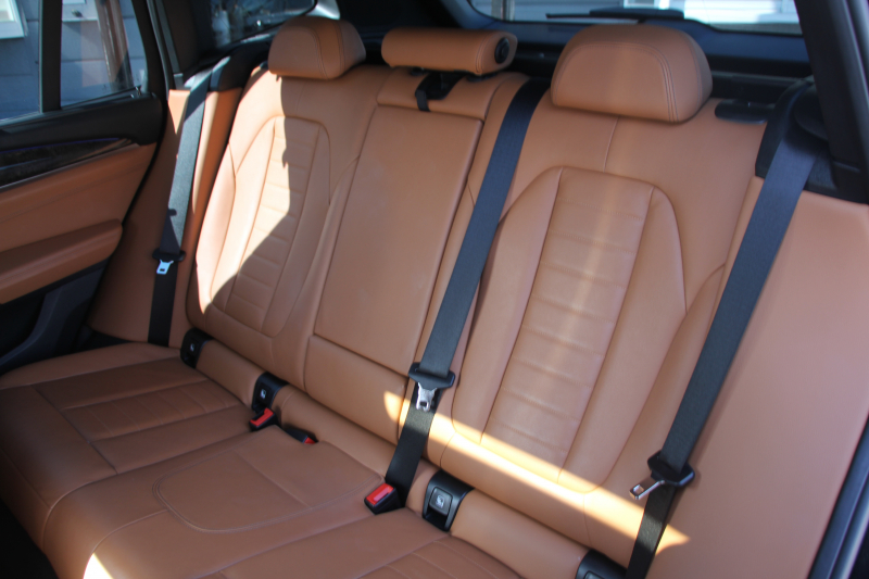 BMW X3 Xdrive20d Mｽﾎﾟｰﾂ ﾊｲﾗｲﾝ ｾﾚｸﾄP 中期 新型式3DA-UZ20 ﾊﾟﾉﾗﾏｻﾝﾙｰﾌ ﾊｰﾏﾝｶｰﾄﾞﾝ ｺﾆｬｯｸﾚｻﾞｰ 全席ﾋｰﾀｰ BMWﾗｲﾌﾞｺｯｸﾋﾟｯﾄﾞ変更後ﾀｯﾁ画面HDDﾅﾋﾞｱｯﾌﾟﾙｶｰﾌﾟﾚｲ ﾘｱｼｰﾄ可倒調整 ｱﾝﾋﾞｴﾝﾄﾗｲﾄ 360度ｶﾒﾗ 電動ﾘｱｹﾞｰﾄ 2年保証