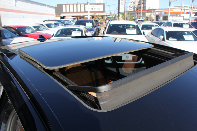 BMW X3 Xdrive20d Mｽﾎﾟｰﾂ ﾊｲﾗｲﾝ ｾﾚｸﾄP 中期 新型式3DA-UZ20 ﾊﾟﾉﾗﾏｻﾝﾙｰﾌ ﾊｰﾏﾝｶｰﾄﾞﾝ ｺﾆｬｯｸﾚｻﾞｰ 全席ﾋｰﾀｰ BMWﾗｲﾌﾞｺｯｸﾋﾟｯﾄﾞ変更後ﾀｯﾁ画面HDDﾅﾋﾞｱｯﾌﾟﾙｶｰﾌﾟﾚｲ ﾘｱｼｰﾄ可倒調整 ｱﾝﾋﾞｴﾝﾄﾗｲﾄ 360度ｶﾒﾗ 電動ﾘｱｹﾞｰﾄ 2年保証