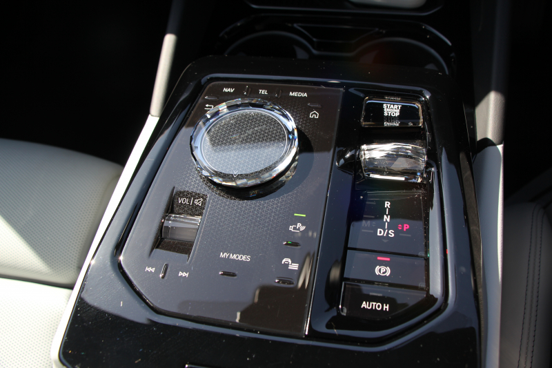 BMW 5シリーズ 523i ｴｸｽｸﾙｰｼﾌﾞｾﾚｸﾄP ｺﾝﾌｫｰﾄﾄﾞﾗｲﾋﾞﾝｸﾞP EXCﾒﾘﾉﾚｻﾞｰP ﾌﾟﾗｽP G60現行ﾓﾃﾞﾙ 新車保証 ﾊﾟﾉﾗﾏｻﾝR ｺﾝﾋﾞﾚｻﾞｰ ﾍﾞﾝﾁﾚｰｼｮﾝ 全席ｼｰﾄﾋｰﾀｰ ｱﾀﾞﾌﾟﾃｨﾌﾞｻｽ 4ｿﾞｰﾝｴｱｺﾝ 20AW ｶｰﾌﾞﾄﾞﾃﾞｨｽﾌﾟﾚｲ ﾊｰﾏﾝｶｰﾄﾞﾝ 2年保証