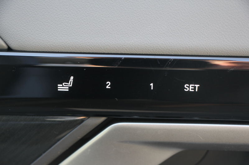 BMW 5シリーズ 523i ｴｸｽｸﾙｰｼﾌﾞｾﾚｸﾄP ｺﾝﾌｫｰﾄﾄﾞﾗｲﾋﾞﾝｸﾞP EXCﾒﾘﾉﾚｻﾞｰP ﾌﾟﾗｽP G60現行ﾓﾃﾞﾙ 新車保証 ﾊﾟﾉﾗﾏｻﾝR ｺﾝﾋﾞﾚｻﾞｰ ﾍﾞﾝﾁﾚｰｼｮﾝ 全席ｼｰﾄﾋｰﾀｰ ｱﾀﾞﾌﾟﾃｨﾌﾞｻｽ 4ｿﾞｰﾝｴｱｺﾝ 20AW ｶｰﾌﾞﾄﾞﾃﾞｨｽﾌﾟﾚｲ ﾊｰﾏﾝｶｰﾄﾞﾝ 2年保証