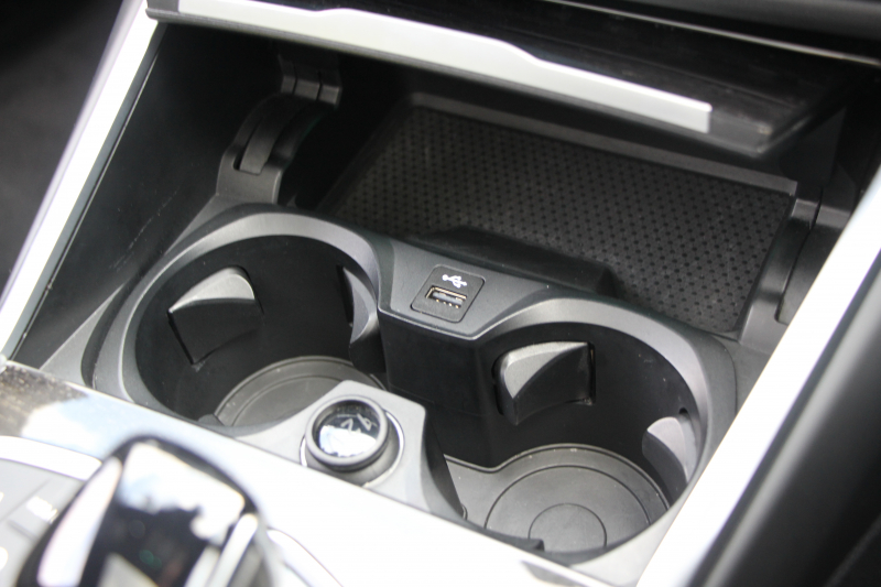 BMW 3シリーズ 320d Xdrive ﾂｰﾘﾝｸﾞMｽﾎﾟｰﾂ EDJOY+ ｲﾉﾍﾞｰｼｮﾝP ﾌｧｽﾄﾄﾗｯｸP MｽﾎﾟｰﾂｼｰﾄP 1ｵﾅ ﾊﾟﾉﾗﾏｻﾝR ﾋｰﾀｰ黒革 Mｽﾎﾟｰﾂｼｰﾄ ﾚｰｻﾞｰﾗｲﾄ HUD ｼﾞｪｽﾁｬｰC ｱﾀﾞﾌﾟﾃｨﾌﾞMｻｽ Mspﾌﾞﾚｰｷ ﾌﾙｾｸﾞTV 追従ACC ｱｯﾌﾟﾙｶｰﾌﾟﾚｲ 電動ﾄﾗﾝｸ 2年保証