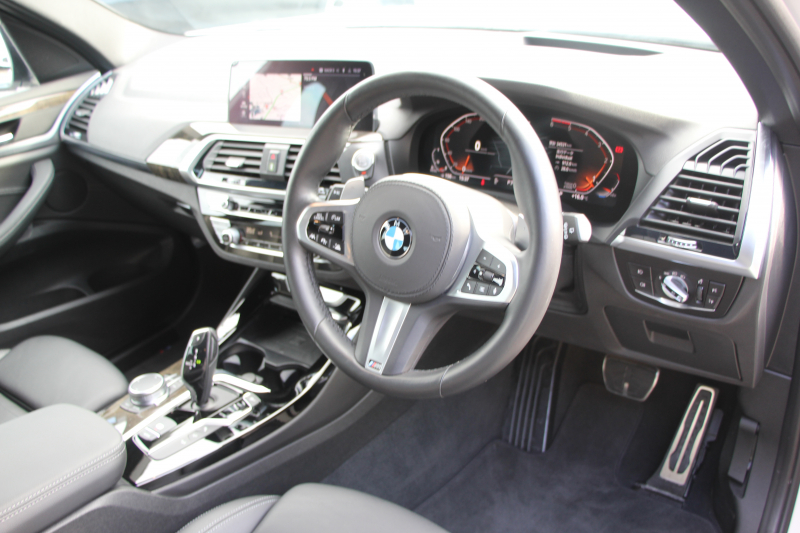 BMW X3 Xdrive20d Mｽﾎﾟｰﾂ ﾊｲﾗｲﾝ 新ｲﾝﾃﾘｱ BMWﾗｲﾌﾞｺｯｸﾋﾟｯﾄ ｱｯﾌﾟﾙｶｰﾌﾟﾚｲ 新HDDﾅﾋﾞTV 1ｵﾅ 全席ﾋｰﾀｰ黒革 ﾍﾞﾝﾁﾚｰｼｮﾝ ﾘｱｼｰﾄ可倒調整 ｱﾝﾋﾞｴﾝﾄﾗｲﾄ HUD 追従ACC ｽﾃｱｻﾎﾟｰﾄ 360度ｶﾒﾗ ﾀｯﾁ画面対応HDDﾅﾋﾞTV 電動ﾄﾗﾝｸ 19AW 2年保証