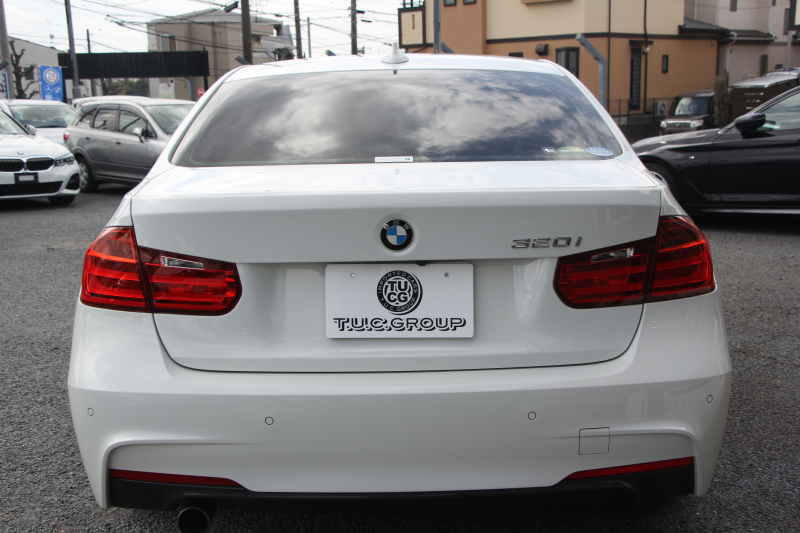 BMW 3シリーズ 320i Mｽﾎﾟｰﾂ 前期最終 追従ACC ﾋｰﾀｰ赤革 MPerformance20AW&ｲﾝﾃﾘｱﾄﾘﾑ&ｽﾃｱﾘﾝｸﾞﾎｲｰﾙ 衝突軽減ﾌﾞﾚｰｷ 車線逸脱警告 歩行者警告 ﾀｯﾁﾊﾟｯﾄﾞ対応HDDﾅﾋﾞﾐﾗｰETC2.0 専用ｴｱﾛ 直噴ﾀｰﾎﾞ8速AT 2年保証