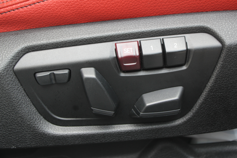 BMW 3シリーズ 320i Mｽﾎﾟｰﾂ 前期最終 追従ACC ﾋｰﾀｰ赤革 MPerformance20AW&ｲﾝﾃﾘｱﾄﾘﾑ&ｽﾃｱﾘﾝｸﾞﾎｲｰﾙ 衝突軽減ﾌﾞﾚｰｷ 車線逸脱警告 歩行者警告 ﾀｯﾁﾊﾟｯﾄﾞ対応HDDﾅﾋﾞﾐﾗｰETC2.0 専用ｴｱﾛ 直噴ﾀｰﾎﾞ8速AT 2年保証