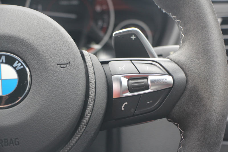 BMW 3シリーズ 320i Mｽﾎﾟｰﾂ 前期最終 追従ACC ﾋｰﾀｰ赤革 MPerformance20AW&ｲﾝﾃﾘｱﾄﾘﾑ&ｽﾃｱﾘﾝｸﾞﾎｲｰﾙ 衝突軽減ﾌﾞﾚｰｷ 車線逸脱警告 歩行者警告 ﾀｯﾁﾊﾟｯﾄﾞ対応HDDﾅﾋﾞﾐﾗｰETC2.0 専用ｴｱﾛ 直噴ﾀｰﾎﾞ8速AT 2年保証