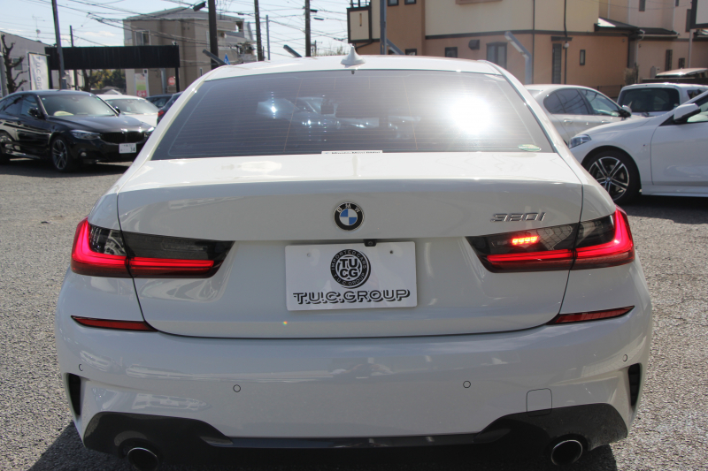 BMW 3シリーズ 320i Mｽﾎﾟｰﾂ ﾊｲﾗｲﾝ ｺﾝﾌｫｰﾄP ﾋｰﾀｰ黒革 360度ｶﾒﾗ 電動ﾄﾗﾝｸ Hi-fiｽﾋﾟｰｶｰ 追従ACC ｽﾃｱﾘﾝｸﾞｻﾎﾟｰﾄ ﾀｯﾁ画面HDDﾅﾋﾞｱｯﾌﾟﾙｶｰﾌﾟﾚｲ LEDﾍｯﾄﾞﾗｲﾄ ｵｰﾄﾊｲﾋﾞｰﾑ 専用ｴｱﾛ ﾜｲﾔﾚｽ充電 Pｱｼｽﾄﾌﾟﾗｽ PDC緊急ﾌﾞﾚｰｷ 2年保証