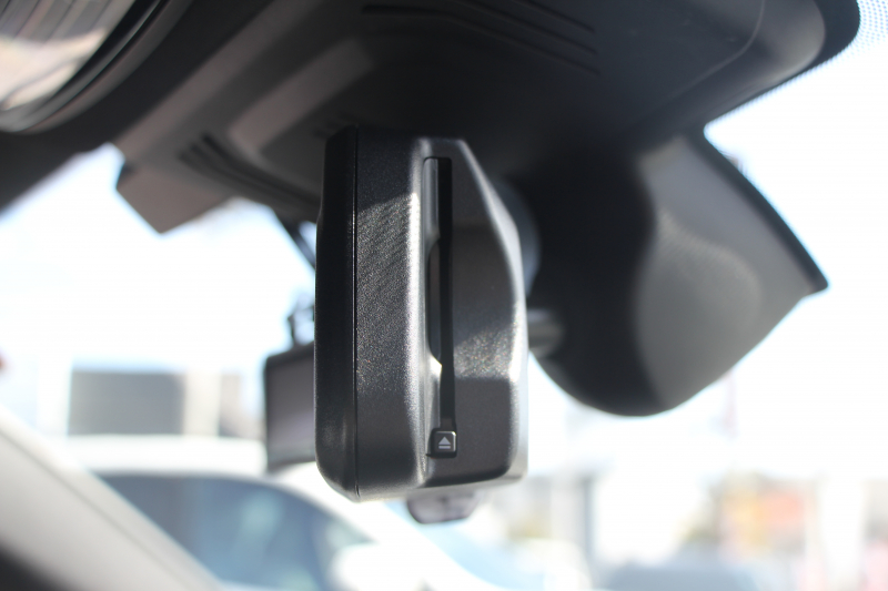 BMW 3シリーズ 320i Mｽﾎﾟｰﾂ ﾊｲﾗｲﾝ ｺﾝﾌｫｰﾄP ﾋｰﾀｰ黒革 360度ｶﾒﾗ 電動ﾄﾗﾝｸ Hi-fiｽﾋﾟｰｶｰ 追従ACC ｽﾃｱﾘﾝｸﾞｻﾎﾟｰﾄ ﾀｯﾁ画面HDDﾅﾋﾞｱｯﾌﾟﾙｶｰﾌﾟﾚｲ LEDﾍｯﾄﾞﾗｲﾄ ｵｰﾄﾊｲﾋﾞｰﾑ 専用ｴｱﾛ ﾜｲﾔﾚｽ充電 Pｱｼｽﾄﾌﾟﾗｽ PDC緊急ﾌﾞﾚｰｷ 2年保証