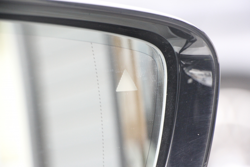 BMW 3シリーズ 320d Xdrive Mｽﾎﾟｰﾂ ﾃﾞﾋﾞｭｰP ｺﾝﾌｫｰﾄP 4WD 真珠色 1ｵｰﾅ ﾋｰﾀｰ黒革 専用ﾌﾞﾙｰｽﾃｯﾁ 19AW LEDﾍｯﾄﾞﾗｲﾄ 追従ACC ｽﾃｱﾘﾝｸﾞｻﾎﾟｰﾄ ｱｯﾌﾟﾙｶｰﾌﾟﾚｲ ﾀｯﾁ画面HDDﾅﾋﾞBMWﾗｲﾌﾞｺｯｸﾋﾟｯﾄﾞ電動ﾄﾗﾝｸ Hi-fiｽﾋﾟｰｶｰ ｱﾝﾋﾞｴﾝﾝﾄﾗｲﾄ 2年保証