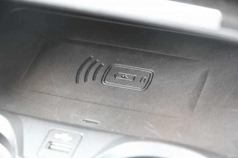 BMW 3シリーズ 320d Xdrive Mｽﾎﾟｰﾂ ﾃﾞﾋﾞｭｰP ｺﾝﾌｫｰﾄP 4WD 真珠色 1ｵｰﾅ ﾋｰﾀｰ黒革 専用ﾌﾞﾙｰｽﾃｯﾁ 19AW LEDﾍｯﾄﾞﾗｲﾄ 追従ACC ｽﾃｱﾘﾝｸﾞｻﾎﾟｰﾄ ｱｯﾌﾟﾙｶｰﾌﾟﾚｲ ﾀｯﾁ画面HDDﾅﾋﾞBMWﾗｲﾌﾞｺｯｸﾋﾟｯﾄﾞ電動ﾄﾗﾝｸ Hi-fiｽﾋﾟｰｶｰ ｱﾝﾋﾞｴﾝﾝﾄﾗｲﾄ 2年保証