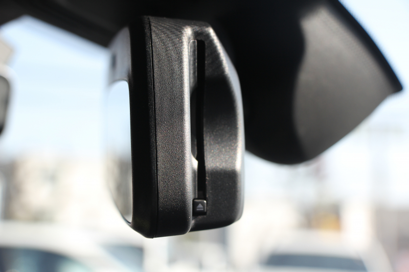 BMW 3シリーズ 320d Xdrive Mｽﾎﾟｰﾂ ﾃﾞﾋﾞｭｰP ｺﾝﾌｫｰﾄP 4WD 真珠色 1ｵｰﾅ ﾋｰﾀｰ黒革 専用ﾌﾞﾙｰｽﾃｯﾁ 19AW LEDﾍｯﾄﾞﾗｲﾄ 追従ACC ｽﾃｱﾘﾝｸﾞｻﾎﾟｰﾄ ｱｯﾌﾟﾙｶｰﾌﾟﾚｲ ﾀｯﾁ画面HDDﾅﾋﾞBMWﾗｲﾌﾞｺｯｸﾋﾟｯﾄﾞ電動ﾄﾗﾝｸ Hi-fiｽﾋﾟｰｶｰ ｱﾝﾋﾞｴﾝﾝﾄﾗｲﾄ 2年保証