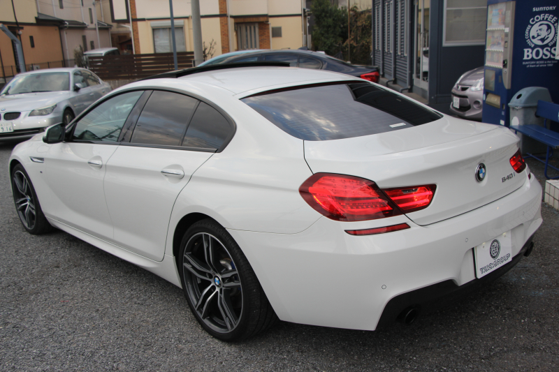 BMW 6シリーズ 640i ｸﾞﾗﾝｸｰﾍﾟMｽﾎﾟｰﾂ ﾌｪｲｽﾘﾌﾄ後 最終ﾓﾃﾞﾙ ｻﾝﾙｰﾌ 液晶ﾒｰﾀｰ HUD ｵﾌﾟｼｮﾝ20AW 新ﾃﾞｻﾞｲﾝLEDﾍｯﾄﾞﾗｲﾄ ﾋｰﾀｰ茶革 新HDDﾅﾋﾞTV Pｱｼｽﾄ TOPﾋﾞｭｰ&ｻｲﾄﾞｶﾒﾗ 追従ACC ﾚｰﾝﾁｪﾝｼﾞ警告 衝突軽減ﾌﾞﾚｰｷ 直6ﾀｰﾎﾞ320馬力 ｽﾏｰﾄｷｰ 2年保証