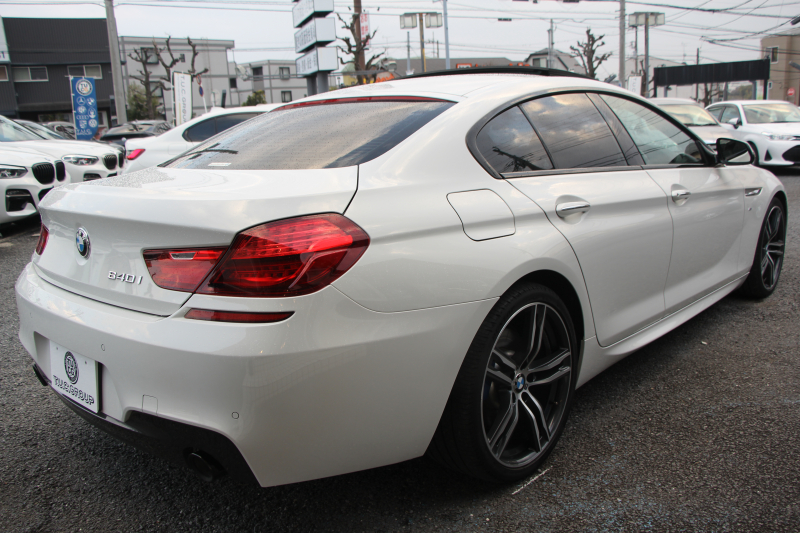 BMW 6シリーズ 640i ｸﾞﾗﾝｸｰﾍﾟMｽﾎﾟｰﾂ ﾌｪｲｽﾘﾌﾄ後 最終ﾓﾃﾞﾙ ｻﾝﾙｰﾌ 液晶ﾒｰﾀｰ HUD ｵﾌﾟｼｮﾝ20AW 新ﾃﾞｻﾞｲﾝLEDﾍｯﾄﾞﾗｲﾄ ﾋｰﾀｰ茶革 新HDDﾅﾋﾞTV Pｱｼｽﾄ TOPﾋﾞｭｰ&ｻｲﾄﾞｶﾒﾗ 追従ACC ﾚｰﾝﾁｪﾝｼﾞ警告 衝突軽減ﾌﾞﾚｰｷ 直6ﾀｰﾎﾞ320馬力 ｽﾏｰﾄｷｰ 2年保証