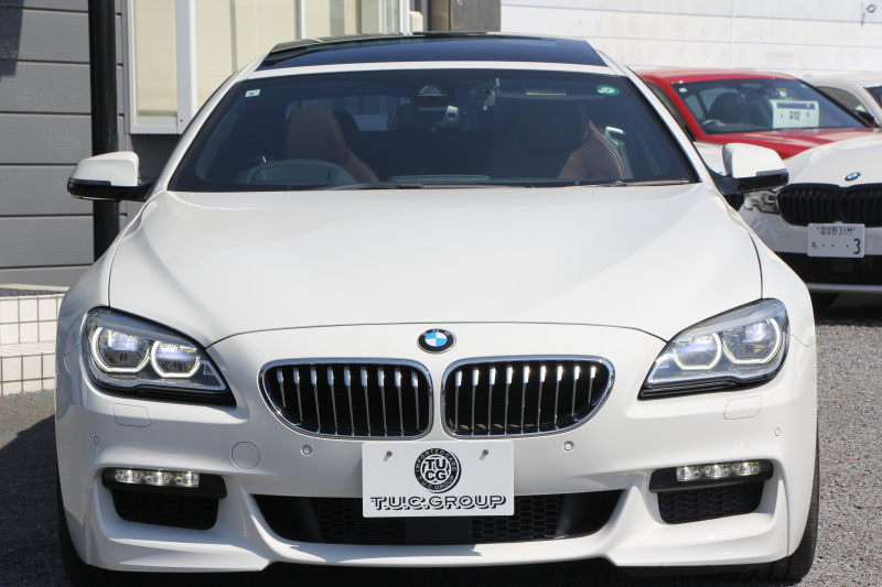 BMW 6シリーズ 640i ｸﾞﾗﾝｸｰﾍﾟMｽﾎﾟｰﾂ ﾌｪｲｽﾘﾌﾄ後 最終ﾓﾃﾞﾙ ｻﾝﾙｰﾌ 液晶ﾒｰﾀｰ HUD ｵﾌﾟｼｮﾝ20AW 新ﾃﾞｻﾞｲﾝLEDﾍｯﾄﾞﾗｲﾄ ﾋｰﾀｰ茶革 新HDDﾅﾋﾞTV Pｱｼｽﾄ TOPﾋﾞｭｰ&ｻｲﾄﾞｶﾒﾗ 追従ACC ﾚｰﾝﾁｪﾝｼﾞ警告 衝突軽減ﾌﾞﾚｰｷ 直6ﾀｰﾎﾞ320馬力 ｽﾏｰﾄｷｰ 2年保証