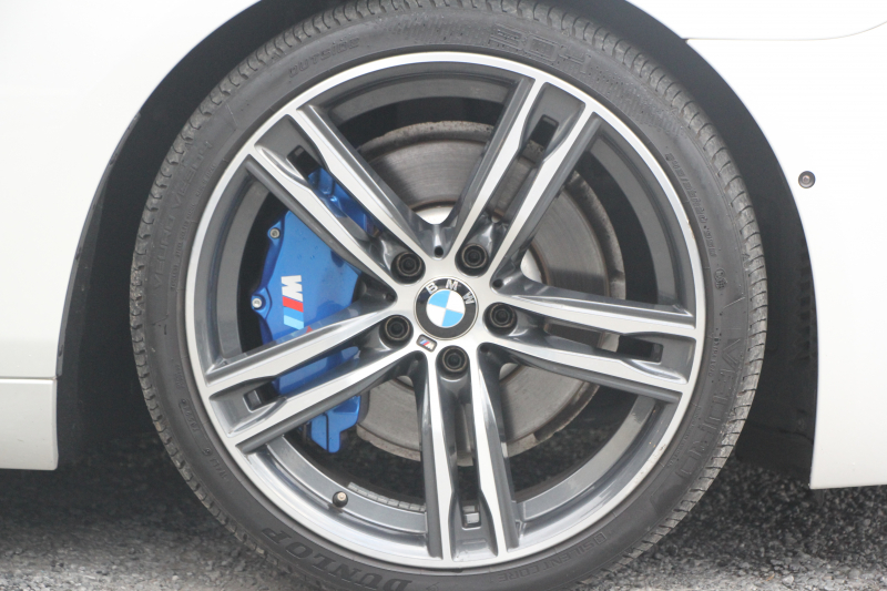 BMW 6シリーズ 640i ｸﾞﾗﾝｸｰﾍﾟMｽﾎﾟｰﾂ ﾌｪｲｽﾘﾌﾄ後 最終ﾓﾃﾞﾙ ｻﾝﾙｰﾌ 液晶ﾒｰﾀｰ HUD ｵﾌﾟｼｮﾝ20AW 新ﾃﾞｻﾞｲﾝLEDﾍｯﾄﾞﾗｲﾄ ﾋｰﾀｰ茶革 新HDDﾅﾋﾞTV Pｱｼｽﾄ TOPﾋﾞｭｰ&ｻｲﾄﾞｶﾒﾗ 追従ACC ﾚｰﾝﾁｪﾝｼﾞ警告 衝突軽減ﾌﾞﾚｰｷ 直6ﾀｰﾎﾞ320馬力 ｽﾏｰﾄｷｰ 2年保証