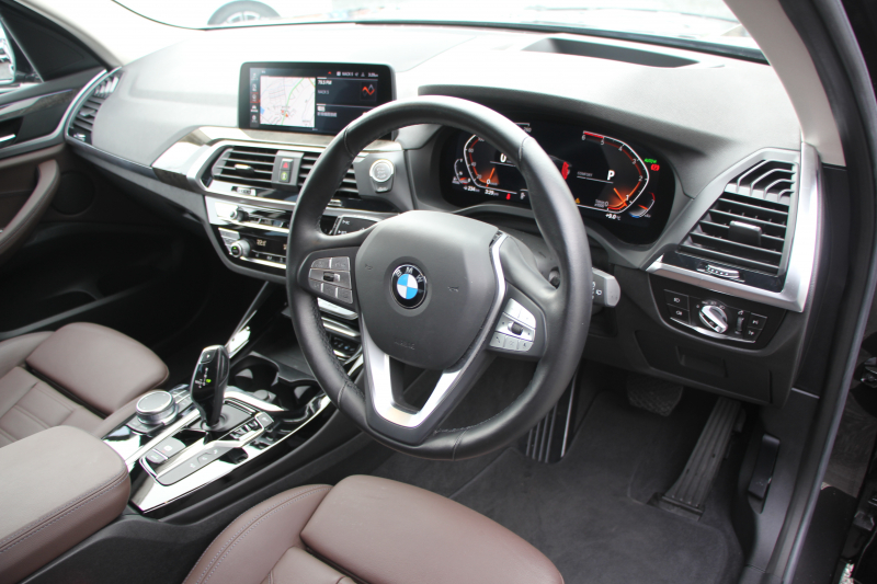 BMW X3 Xdrive20d Xﾗｲﾝ ﾊｲﾗｲﾝ 中期ﾓﾃﾞﾙ 型式3DA-UZ20 BMWﾗｲﾌﾞｺｯｸﾋﾟｯﾄ 変更後HDDﾅﾋﾞApplecarplay USBtype-C 全席ﾋｰﾀｰ茶革 ﾘｱｼｰﾄ可倒調整 ｱﾝﾋﾞｴﾝﾄﾗｲﾄ HUD 追従ACC ｽﾃｱﾘﾝｸﾞｻﾎﾟｰﾄ LEDﾍｯﾄﾞﾗｲﾄ 電動ﾄﾗﾝｸ 360度ｶﾒﾗ 2年保証