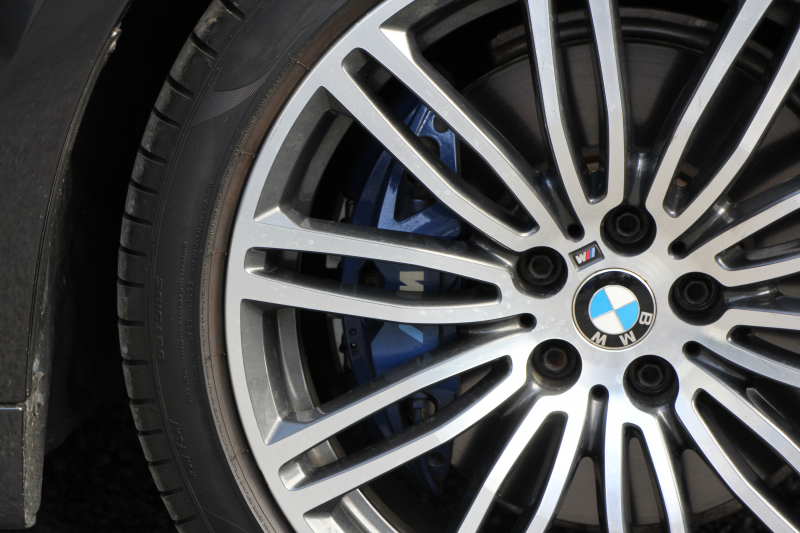 BMW 5シリーズ 530i Mｽﾎﾟｰﾂ ｺﾝﾌｫｰﾄP ｲﾉﾍﾞｰｼｮﾝP 252馬力 ﾏｯｻｰｼﾞﾍﾞﾝﾁﾚｰｼｮﾝ 全席ﾋｰﾀｰ黒革 ｺﾝﾌｫｰﾄｼｰﾄ ﾃﾞｨｽﾌﾟﾚｲｷｰ ﾘﾓｰﾄP ｼﾞｪｽﾁｬｰC HUD 追従ACC 液晶ﾒｰﾀｰ ﾀｯﾁ画面HDDﾅﾋﾞTV 360度ｶﾒﾗ 電動ﾄﾗﾝｸ LEDﾍｯﾄﾞﾗｲﾄ ｵｰﾄﾊｲﾋﾞｰﾑ 2年保証